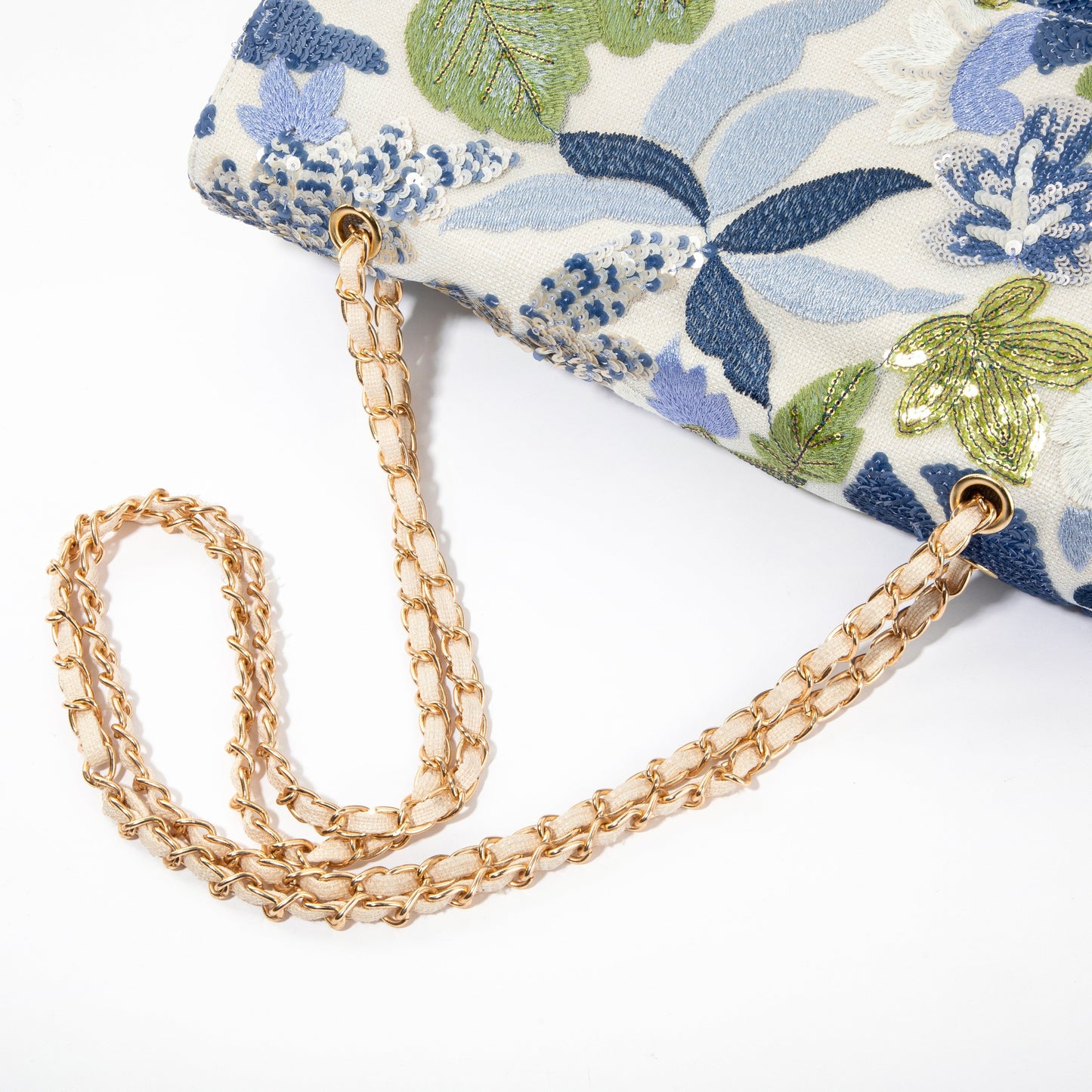 White Floral Sequin Shoulderbag